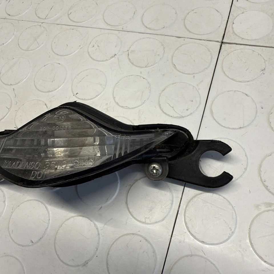 Luces de circulación delanteras de cabeza de faro superior superior para Suzuki GSXR1000 K7 2007 OEM Foto 3 de 4