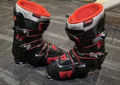 FULL TILT CLASSIC  Freestyle Alpine Ski Boots MP 28.29.5  Size Med TOM Wallisch