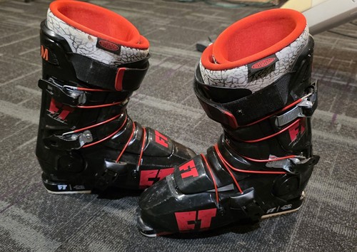 FULL TILT CLASSIC  Freestyle Alpine Ski Boots MP 28.29.5  Size Med TOM Wallisch
