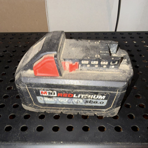 Milwaukee M18 REDLITHIUM High Output XC8.0 18V 8Ah Li-Ion Battery Pack