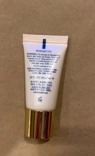 Estee Lauder DOUBLE WEAR ALL DAY GLOW BB MOISTURE MAKEUP Intensity 2.0, 7ml - 第 2/2 張圖片