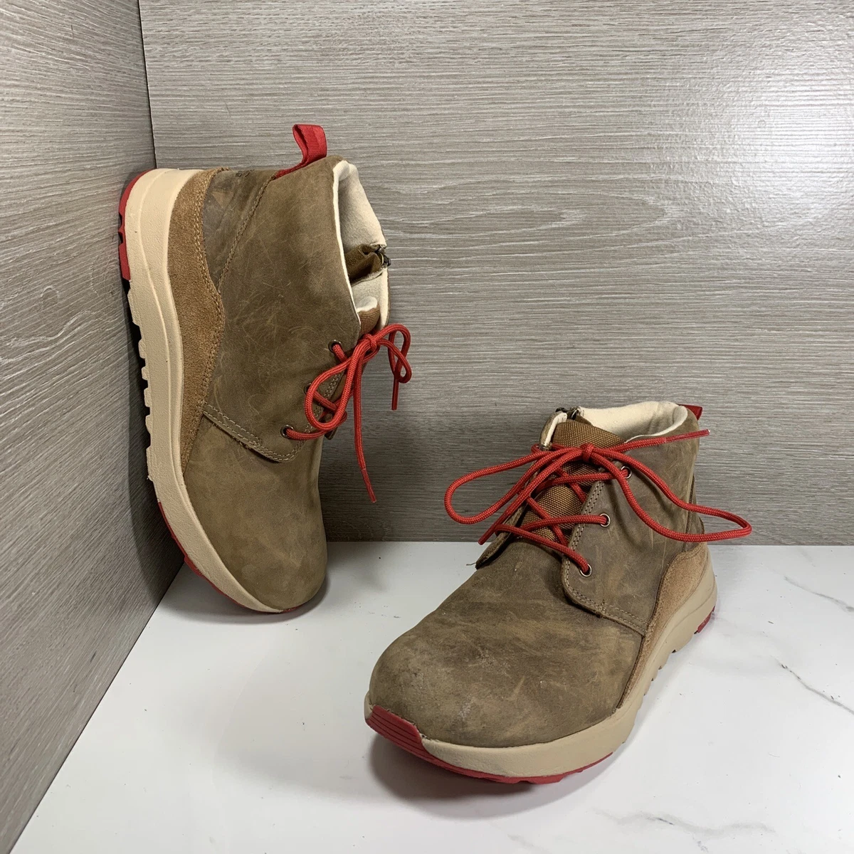 UGG Boys Canoe III Weather Chukka Boots Size 4Y Youth Kids 4 EU 36 Shoe 1120972K