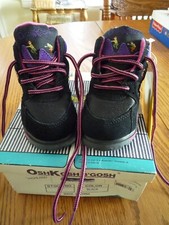Toddler OshKosh B'Gosh Suede Highland Hiker Shoes Size 5 Black Pink Embroidery