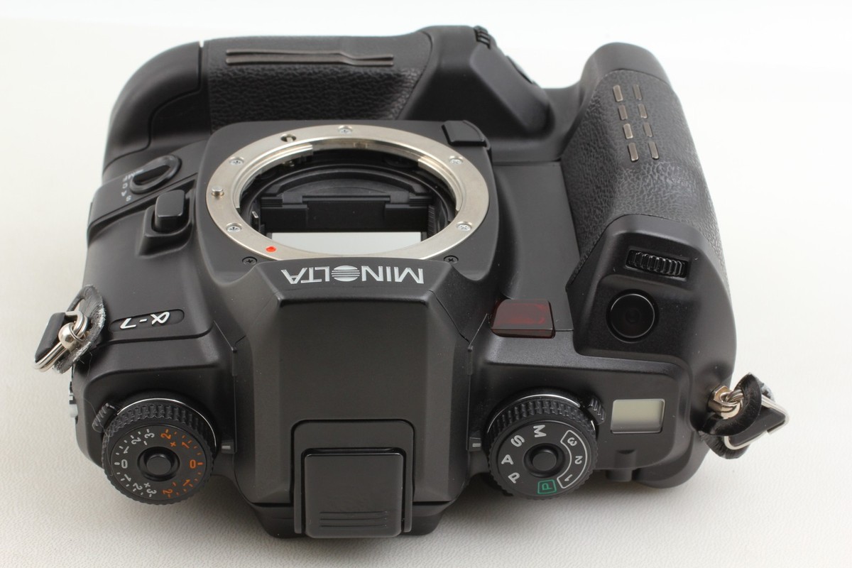 完動品 MINOLTA α−7 ミノルタ KONICA MINOLTA α-7 DIGITAL / Sony DT 18-200mm F3.5