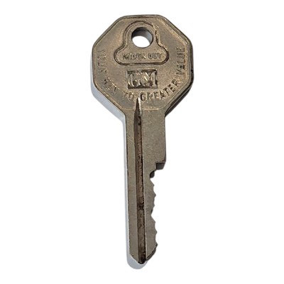 Vintage GM 9207 Your Key To Greater Value Knock Out Briggs Stratton Ignition Key
