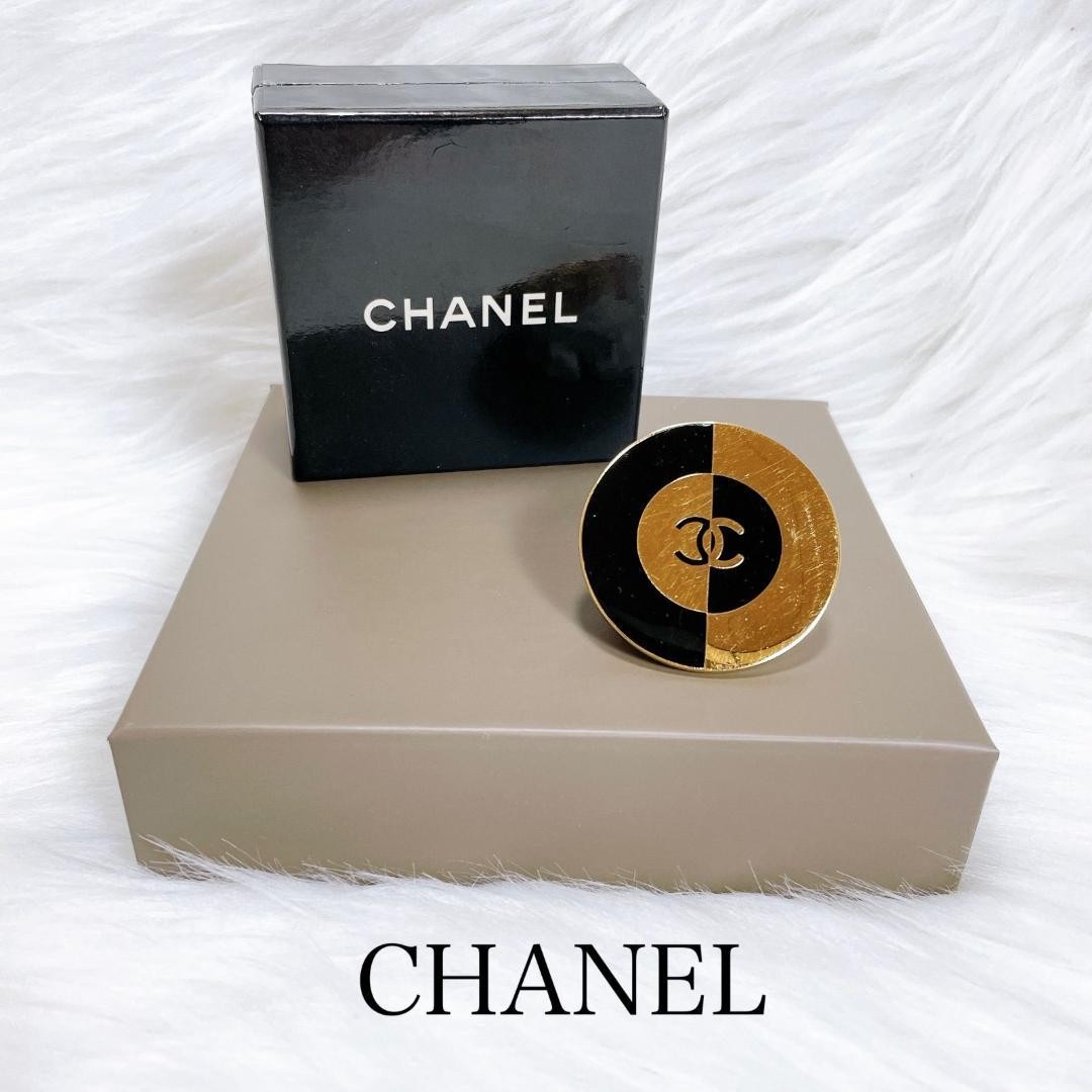 Chanel Coco Mark Brooch Logo Gold Bicolor Box Included Preowned