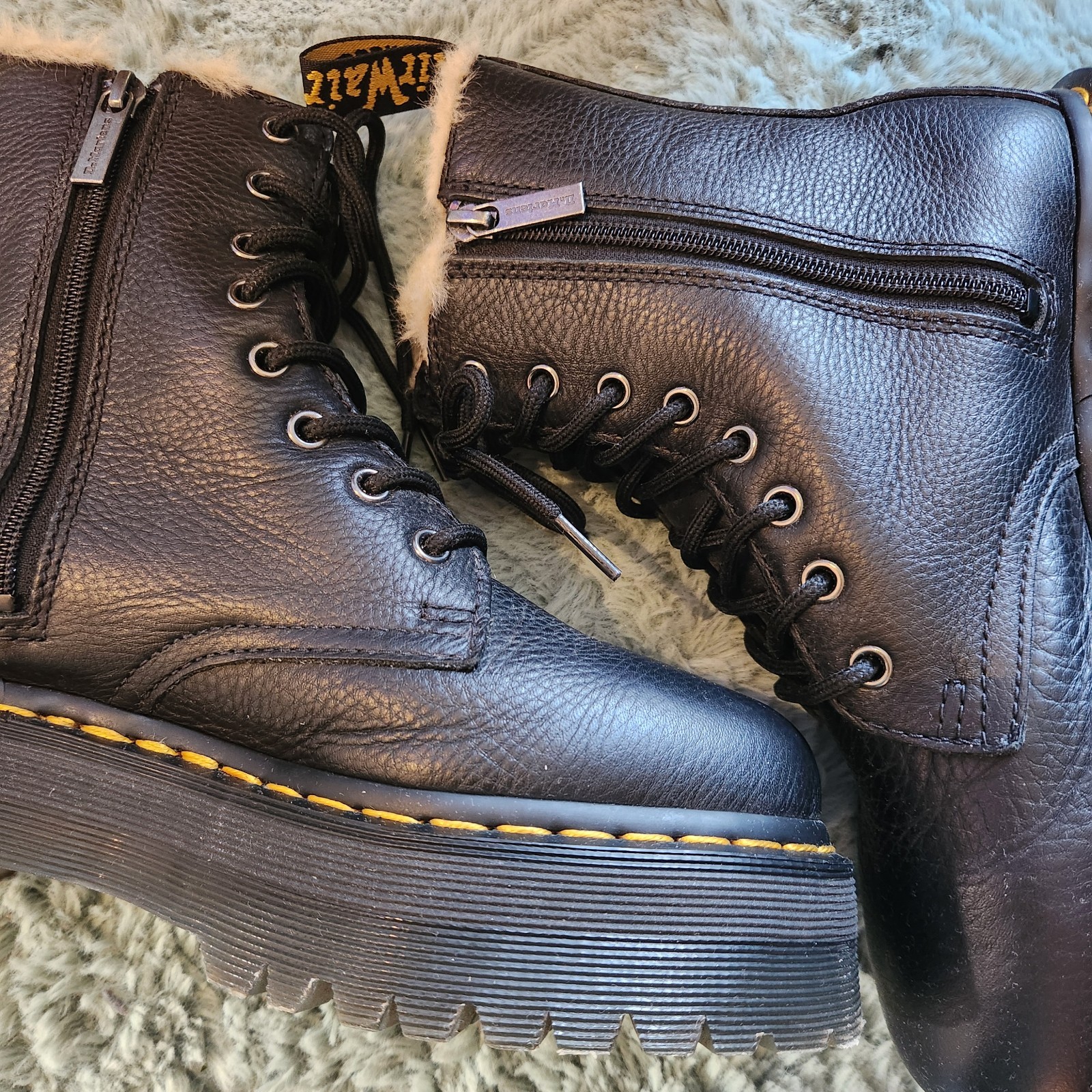 Dr. Martens Jadon Plateau Stiefel Leder schwarz EU 39 mit Kunstfell 4