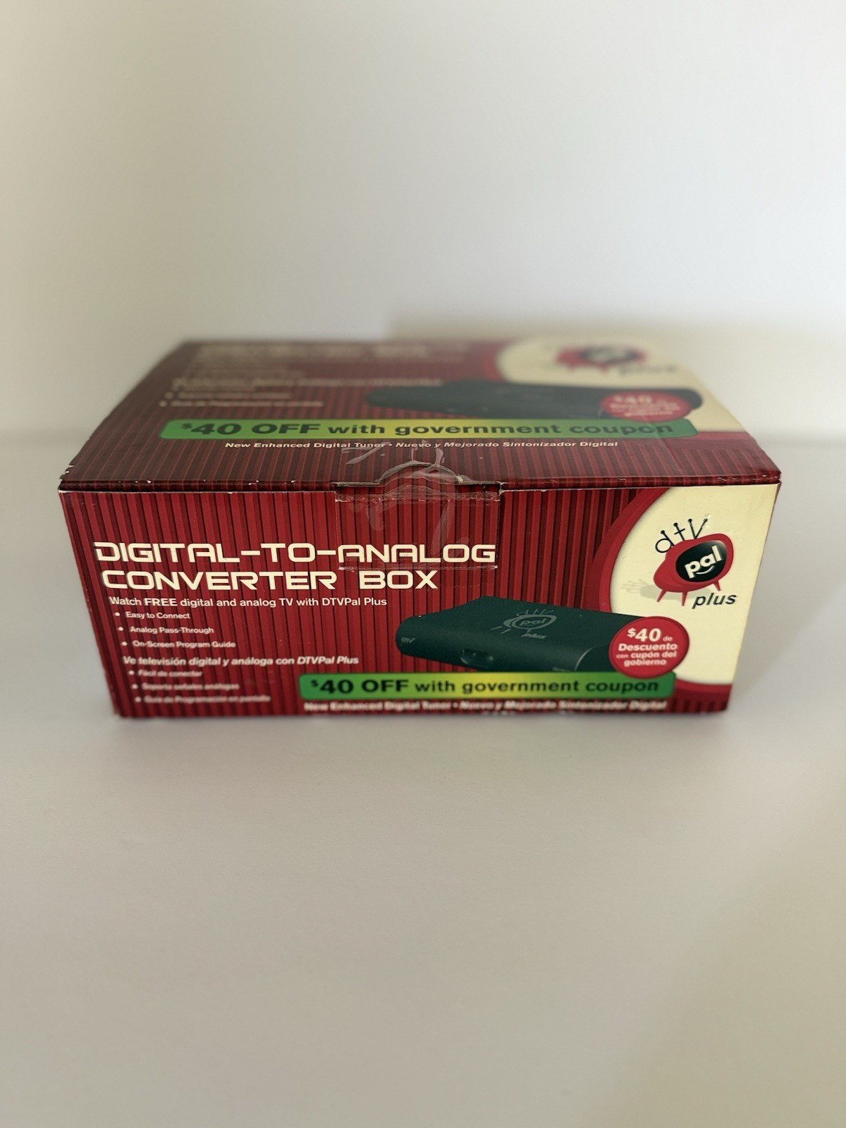 DTV Pal Receiver: Digital-to-Analog TV Converter Box (Brand New)