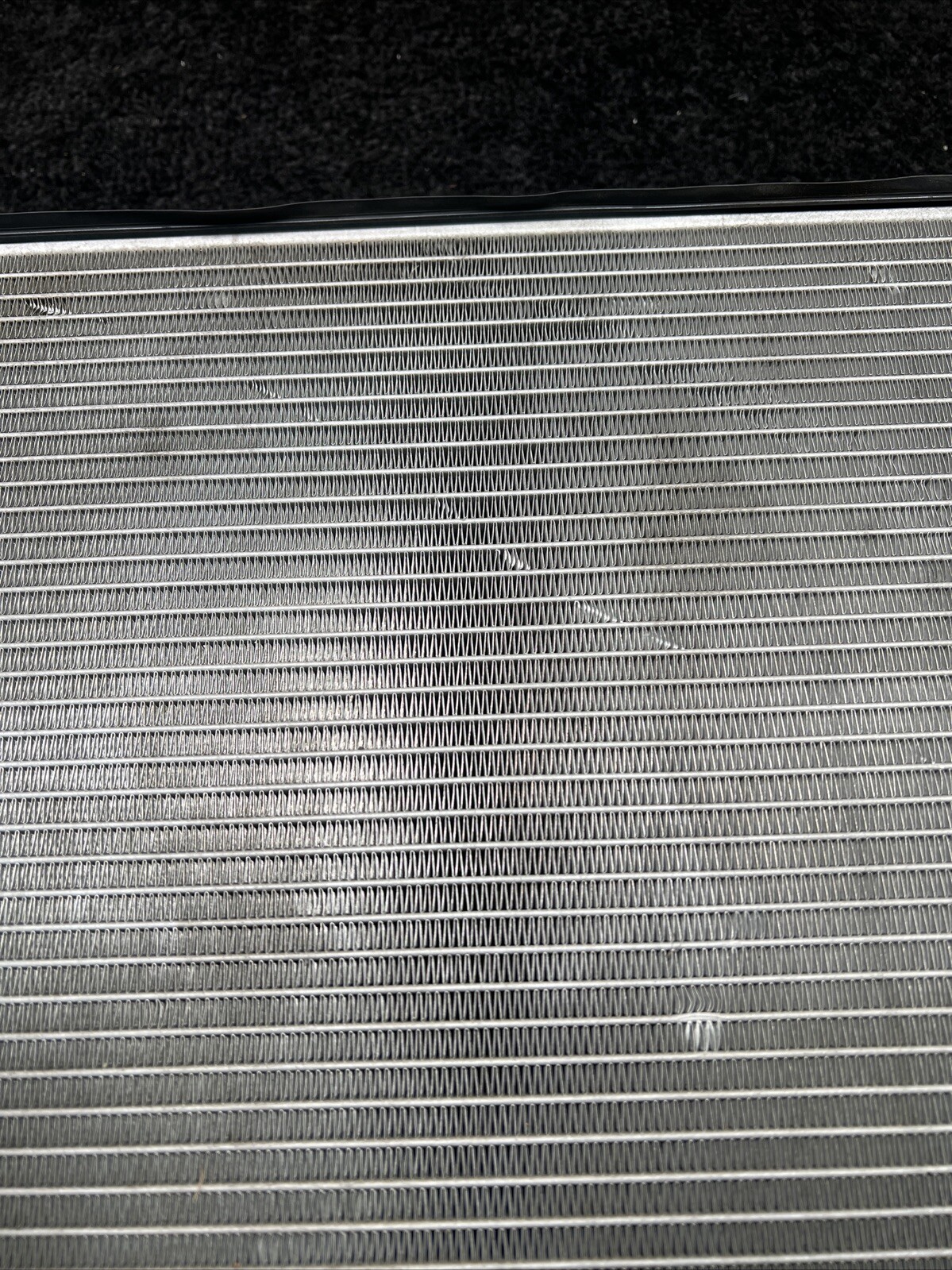 2017 Maserati Levante Engine Cooling Radiator OEM 16478746