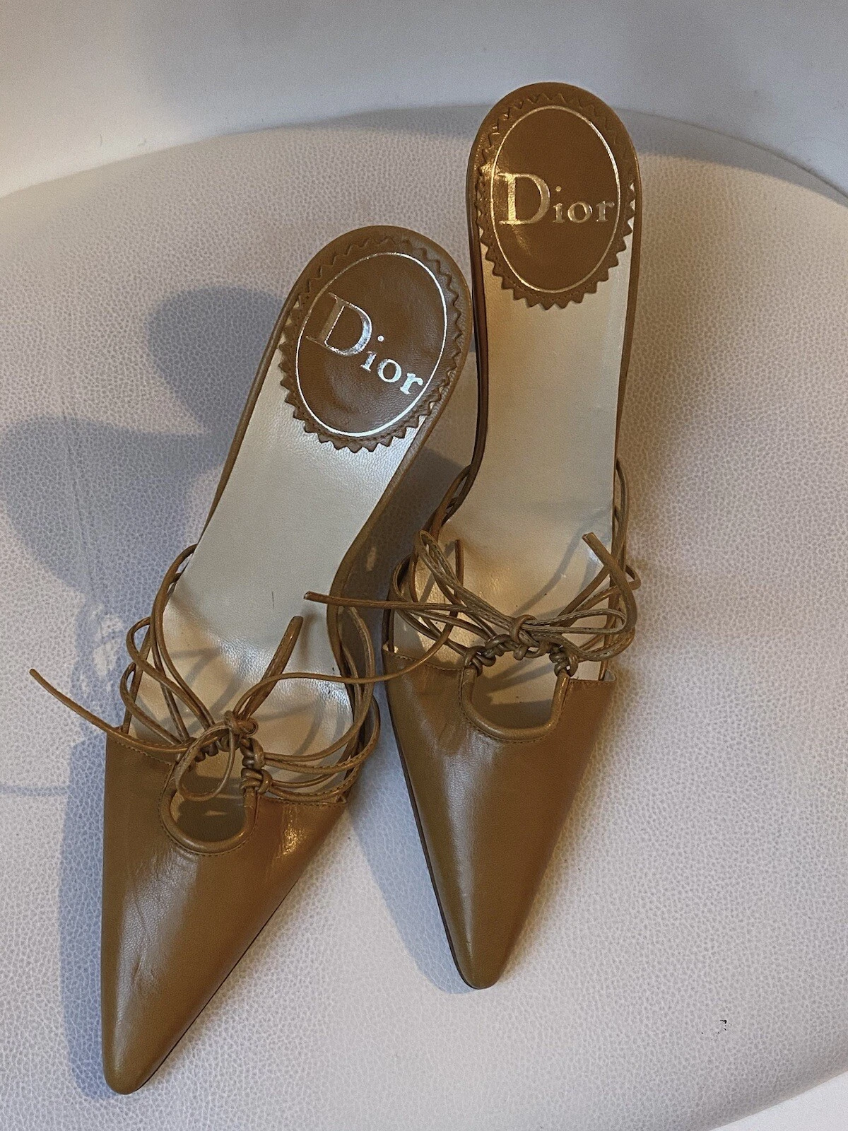 Mules Dior Vintage Années 2000 Marron Cuir Nu Talons Orteils Points