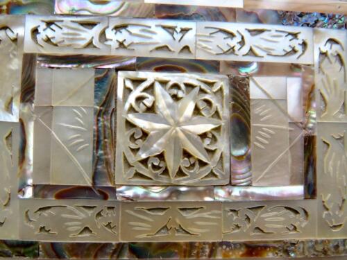 Vintage Hand Carved MOP Abalone Mosaic Bethlehem Ornate Jewelry Box 5x3.5"x2"H - Picture 3 of 11