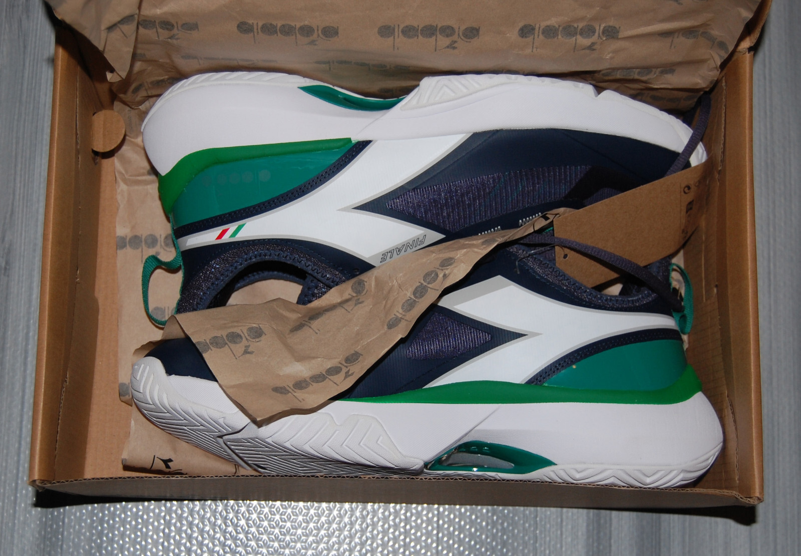 Diadora Finale AG Tennis Shoes Men's Size 11 NWB