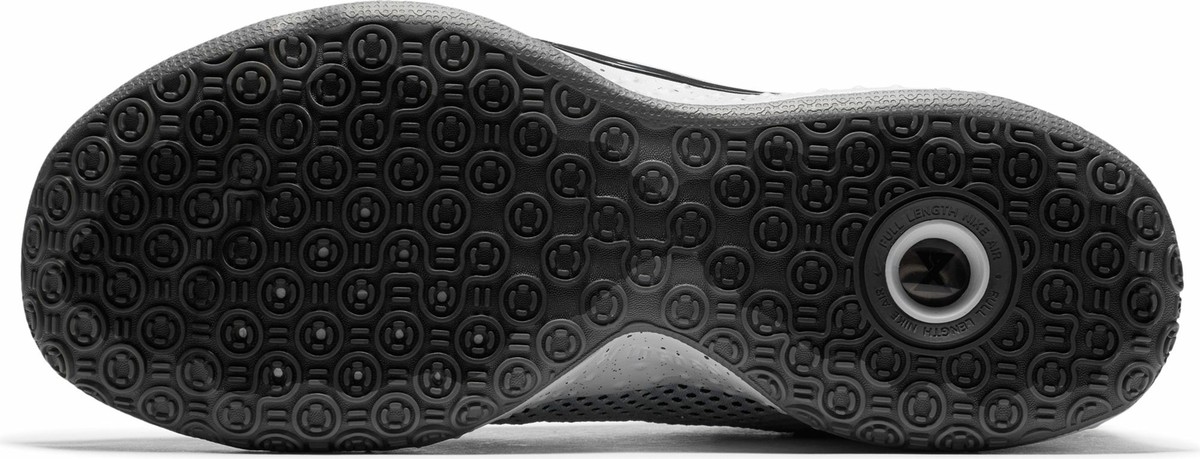 NIKE PG 4 TB‎ MEN SIZE 7.5 GREY & ANTHRACITE NEW BASKETBALL COMFORTABLE Nike PG 4 Paul George Black Gray Men | Mercari main image 4