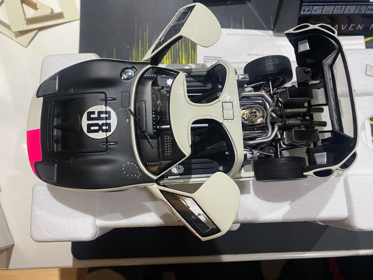 Exoto 1:18th Scale 1966 Daytona 24 Hours Ford GT40 MK II #98 Exoto 1:18th Scale 1966 Daytona 24 Hours Ford GT40 MK II #98