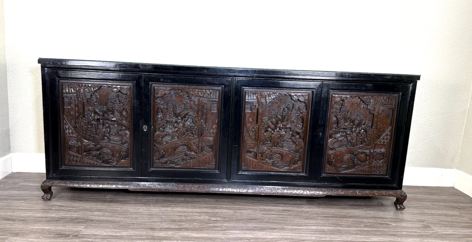 Antique Chinese Rosewood Carved Buffet / Sideboard Asian Art. - Image 2 of 4