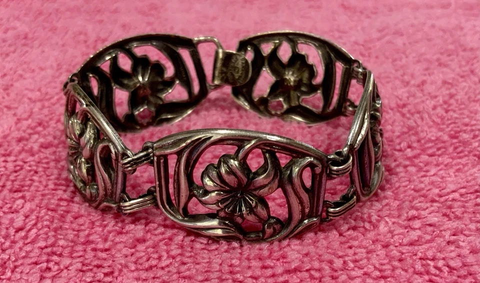 Vintage Danecraft Bracelet Sterling Silver Lily Floral Panel 925 Signed 7.25” - Image 3 of 4