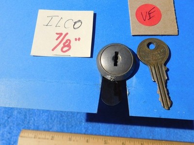1940s Arcade Game Lock 7/8 inch, Independent Lock Company with key VE 835