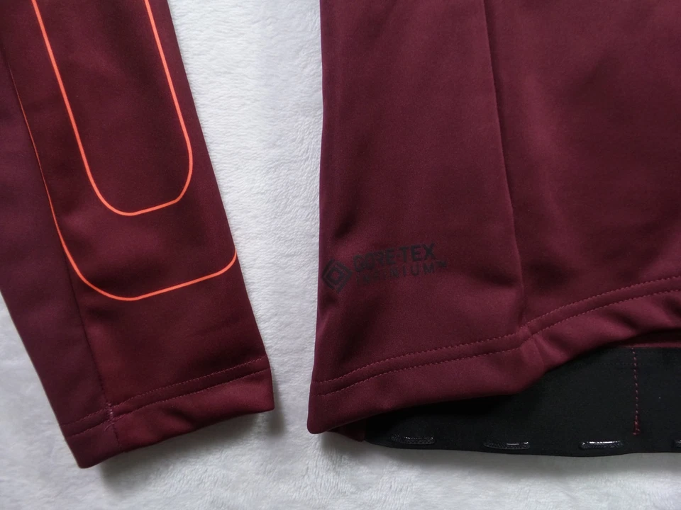 Castelli Cycling Jacket Womens Size Small Red Full Zip Transition Stretch NWT - Image 4 of 4