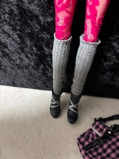 Moxie Teenz Tristen Doll MGA 2010 Original Outfit Bag Removable Wig