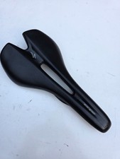 Sella Toupe specializzata, guide e base in carbonio, crepa nella base della sella!