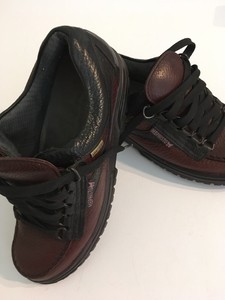 mephisto gore tex walking shoes