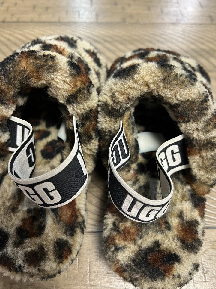 Zapatillas UGG Fluff Yeah Slide Niñas Talla 3 Guepardo Marrón Leopardo Juvenil lindas y cómodas Foto 4 de 4