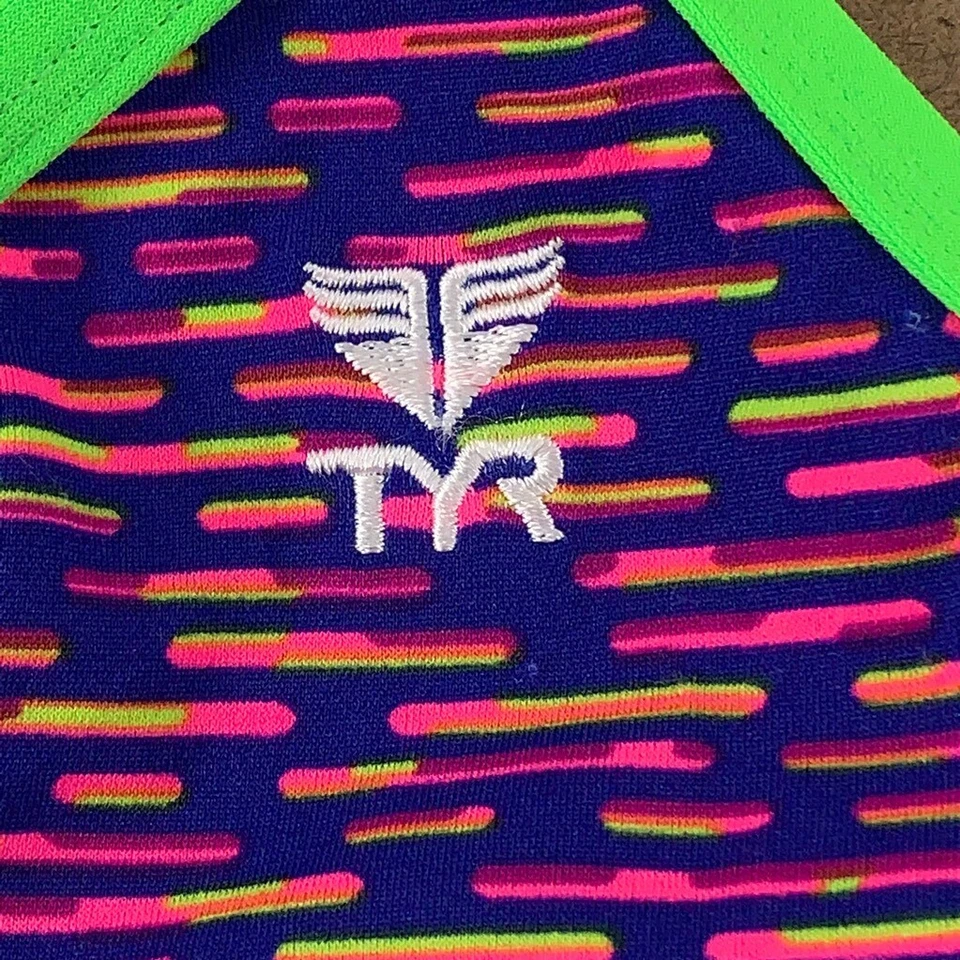 Top de natación de bikini Tyr Vitality para mujer verde coral cuello en V S nuevo Foto 3 de 4