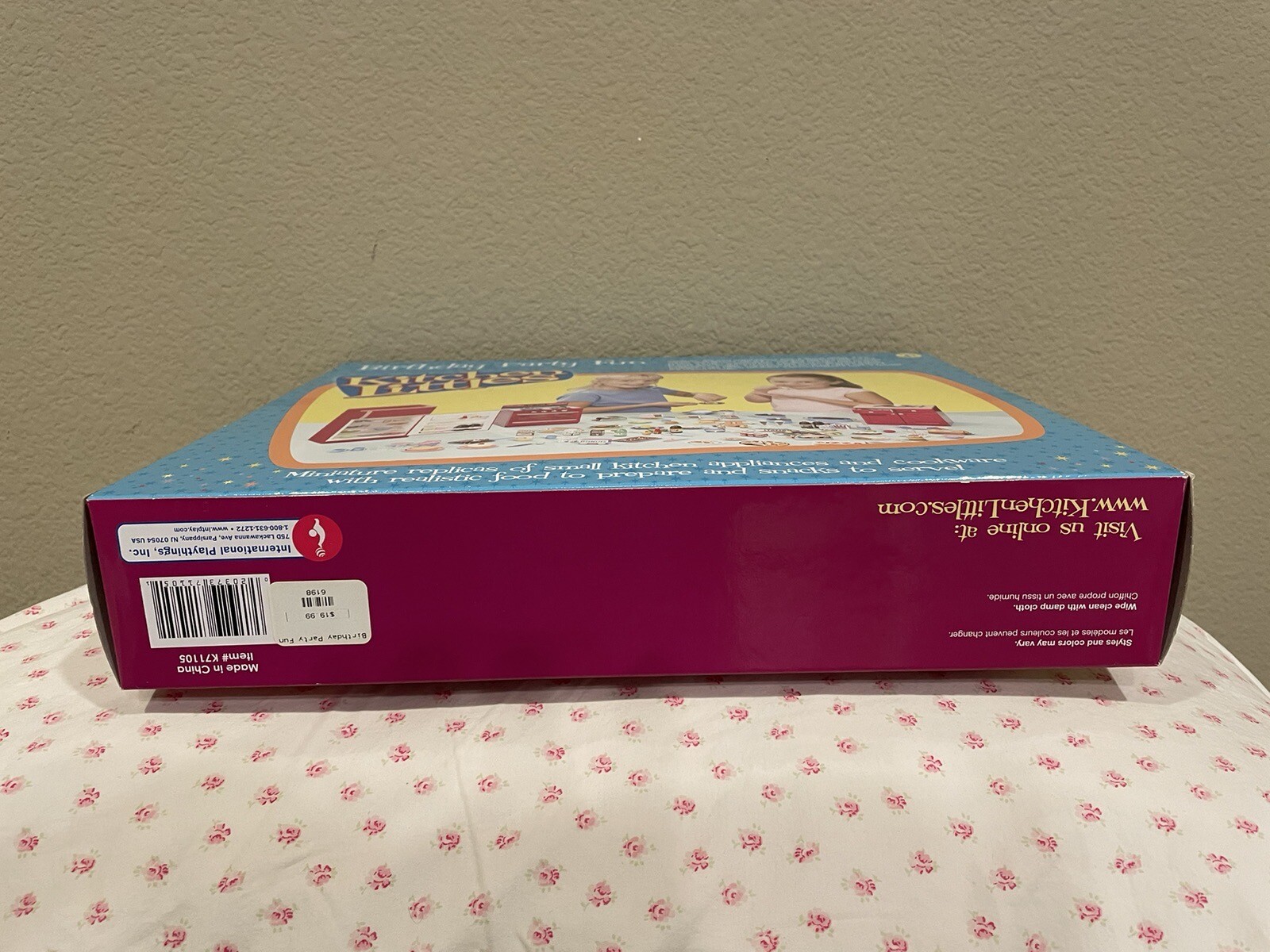 1/6 MIB VTG KITCHEN LITTLES Birthday Party Fun COMPLETE Set in Sealed