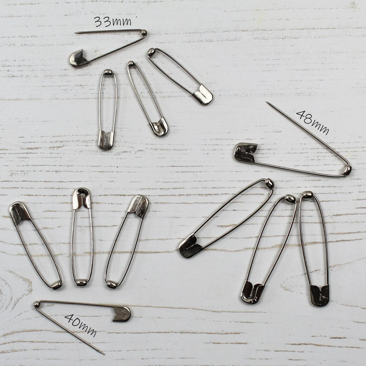 Sew Easy Assorted Black Safety Pins 80 pack