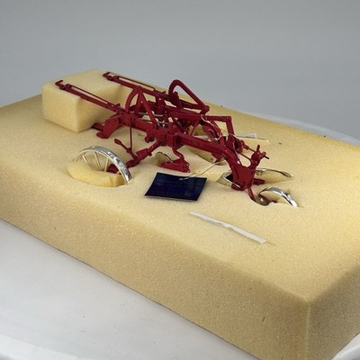 FRANKLIN MINT 1:12 SCALE MCCORMICK-DEERING LITTLE GENIUS PLOW NO. 8