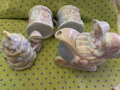 Precious Moments 1994 Pastel Winter Tea Set w/Teapot, Mugs, Sugar Bowl Free Ship