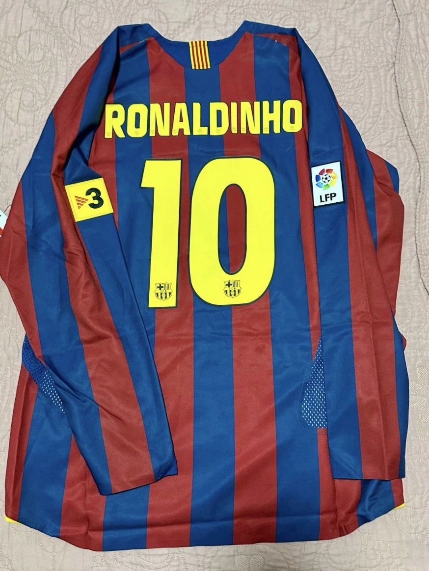 Nike Ronaldinho FC Barcelona International Club Soccer Fan Apparel