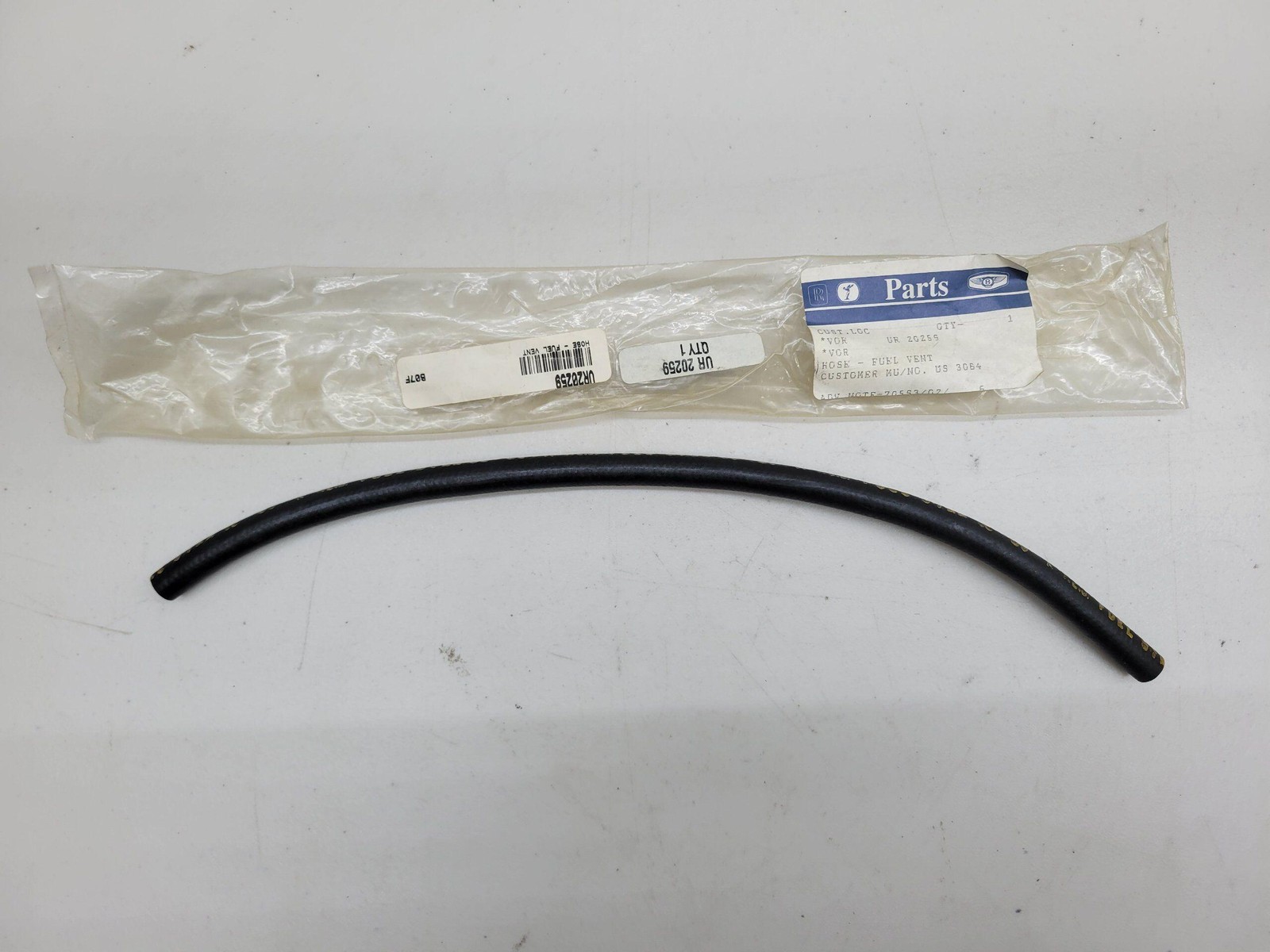 Rolls Royce & Bentley HOSE - FUEL VENT UR20259