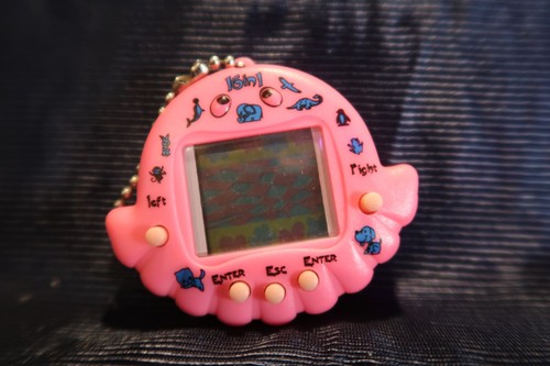 Tamagotchi Seashell Red Virtual Pet Digital Pet Keyсhain electronic Pocket Game