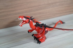 LEGO Castle Fantasy Era Red Dragon Minifigure 70403 - Dragon04 CLEAN!