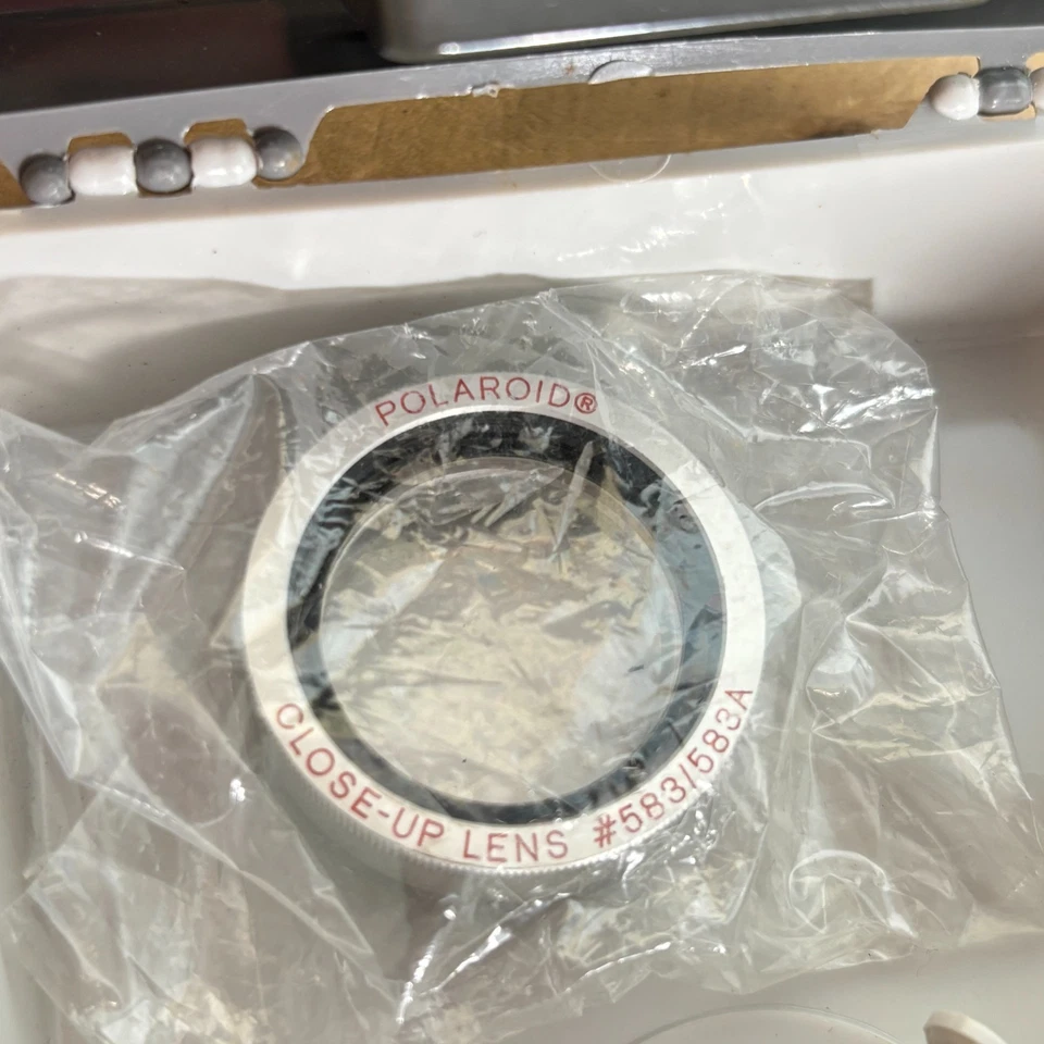 Kit Primer Plano Polaroid #583 En Estuche Joyero Foto 4 de 4
