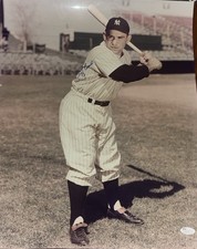 Yogi Berra Cards, Rookie Cards and Memorabilia Guide 45