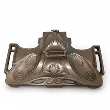 Art Nouveau Inkwell Pen Unbranded Metal Vintage 16x9.5cm Decorative | Preloved