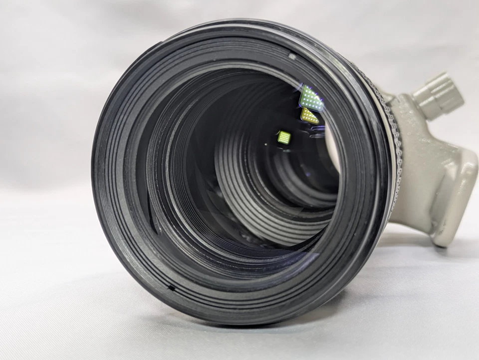 [ESTADO PERFEITO] Lente Canon EF 70-200mm f/4 L USM zoom telefoto AF do Japão - Imagem 2 de 4