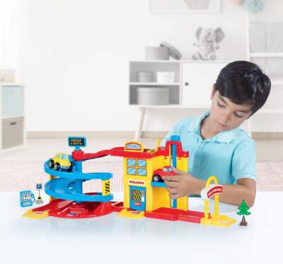 Autogarage ParkHaus Große Garage Kinderautospielzeug  Dolu ab 18 Monaten