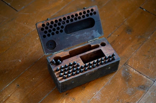 Rare Early WW1-WW2 US Army Military Dog tag Stamping Outfit Kit Field Gear Vtg