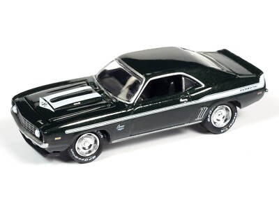 ミニカー 1969 Yenko Camaro & 1970 Dodge Charger Johnny Lightning 1/64th Diecast Cars 2 Pack YENKO Set '69