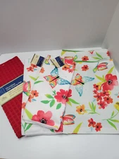 Summer Home Collection 2 Kitchen Towels, 2 Placemats, 1 Drying Mat - NEW