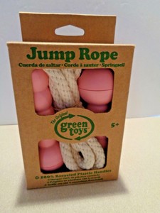 green toys skipping rope