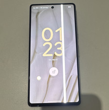 Google Pixel 7 128GB - Black & White Colours