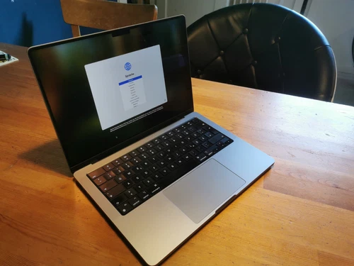 MacBook Pro 14 M1 Max 32GPU 32GB RAM 1TB SSD 2021 in OVP mit Rechnung
