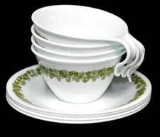 Vintage Corelle Set of 4 Hook Handle Cups & Saucers Crazy Daisy Spring Blossom