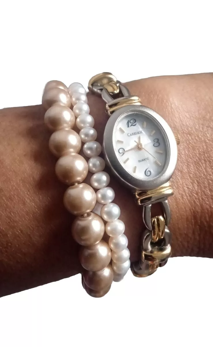 Carriage store quartz watch