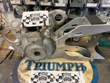 TRITON PRE UNIT ENGINE PLATES WITH BATTERY CARRIER AND OILTANK TABLE