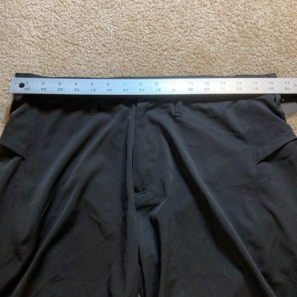 NUEVO Pantalones Cortos Tecnológicos Colisseum Para Hombres Talla 32 Negro Poliéster - Nuevos con Etiquetas Foto 2 de 4